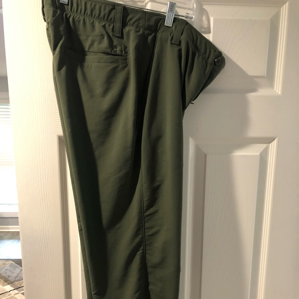 UA shadow golf pant